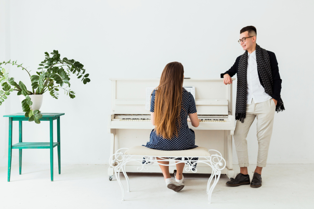 Come traslocare un pianoforte: cosa sapere prima di spostare uno strumento pesante e delicato